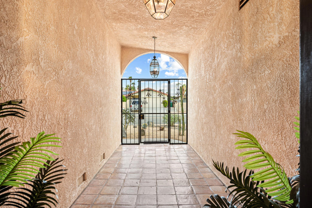 Palm Desert Country - Residential