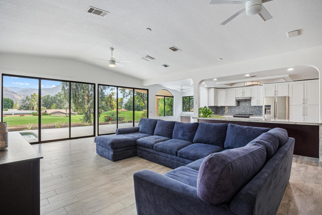 Palm Desert Country - Residential