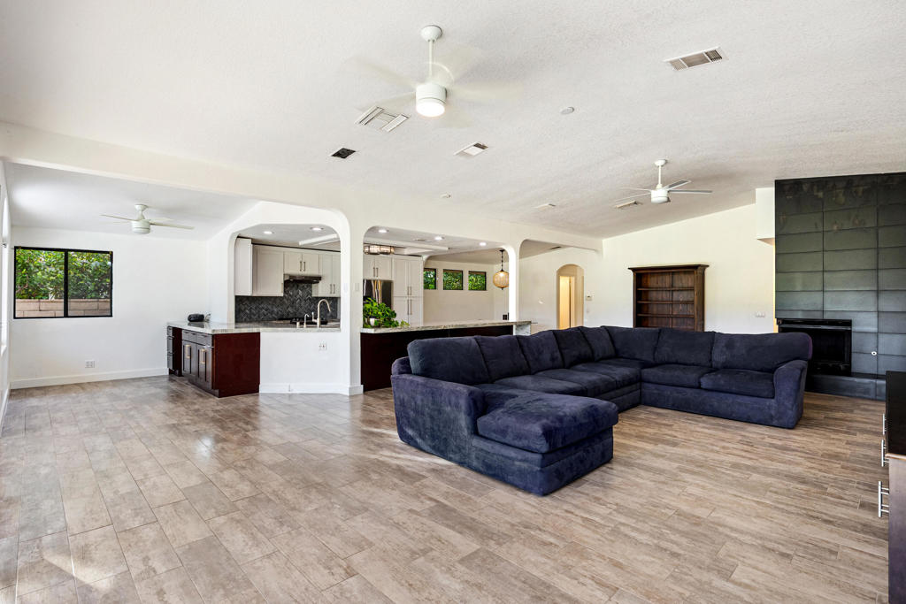 Palm Desert Country - Residential