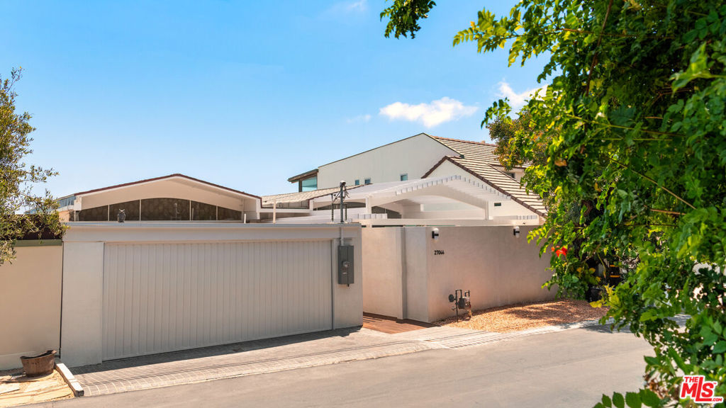 27044 Malibu Cove Colony Drive