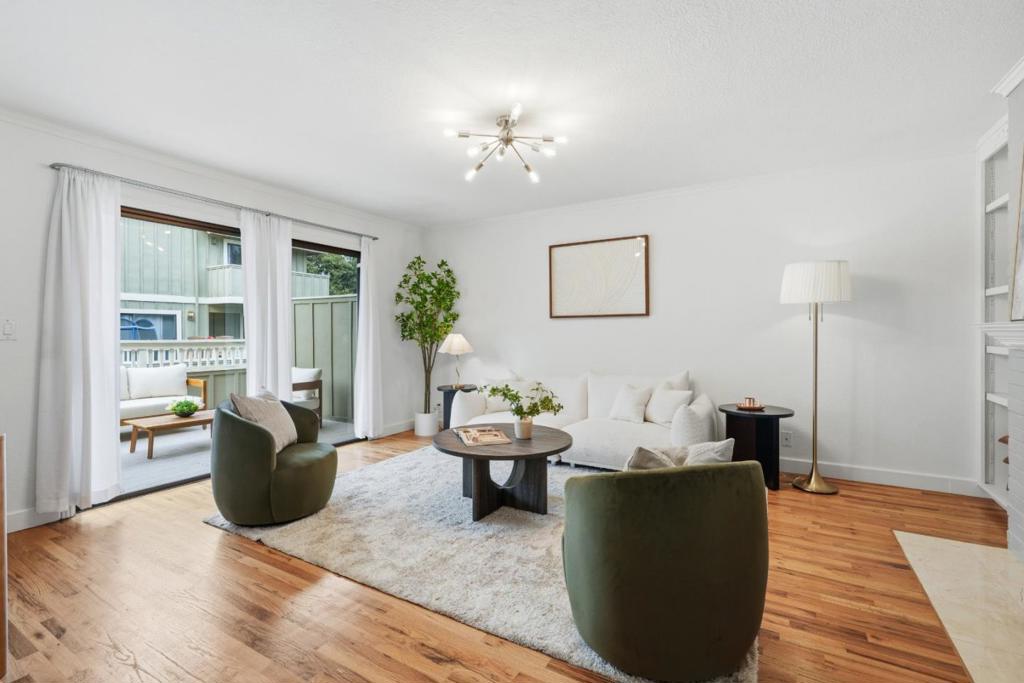 Photo of 537 E Mc Kinley Avenue #B, Sunnyvale, CA 94086 (MLS # ML82060893)