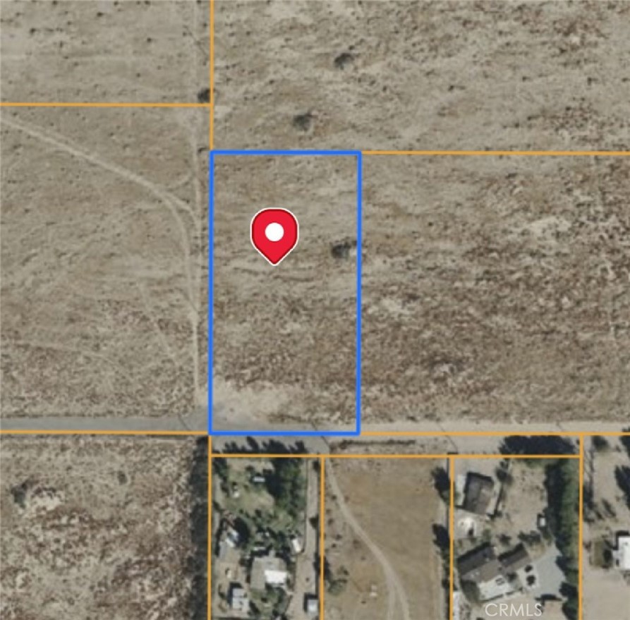 Prime 3± acre lot in North Barstow, ideally located just off Highway 58 with easy access to I-15 and downtown Barstow. This versatile parcel offers excellent visibility and accessibility for potential residential, recreational, or investment uses (buyer to verify zoning and permitted uses with the City of Barstow). Barstow is a key Mojave Desert hub, known for its strategic location at the crossroads of major transportation routes, including I-15, I-40, and Hwy 58. The city offers a growing mix of retail, dining, and services, and is home to attractions like the Outlets at Barstow, Route 66 Mother Road Museum, and nearby Mojave River recreation areas. Strong transportation links make this property an appealing opportunity for those seeking land in a high-growth corridor.
Property Highlights:
Size: 3± acres
Location: North Barstow, near Hwy 58 & I-15
Access: Excellent freeway proximity and visibility
Potential Uses: Residential, recreational, or investment (verify with city)
Nearby Amenities: Shopping, dining, historic Route 66, and outdoor recreation
