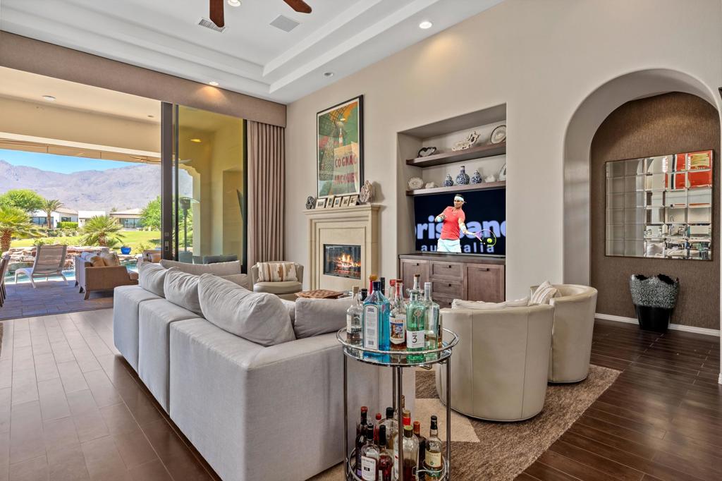 Andalusia at CM - Residential