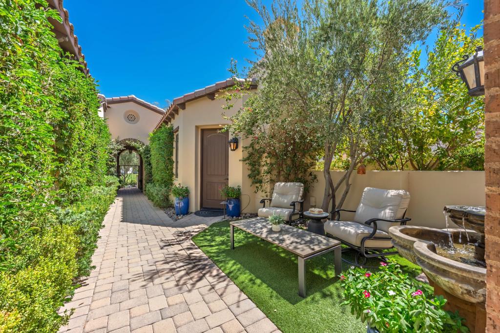 Andalusia at CM - Residential