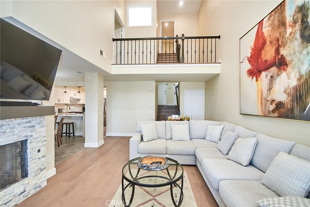 Rimcrest Villas (RMVL) - Residential