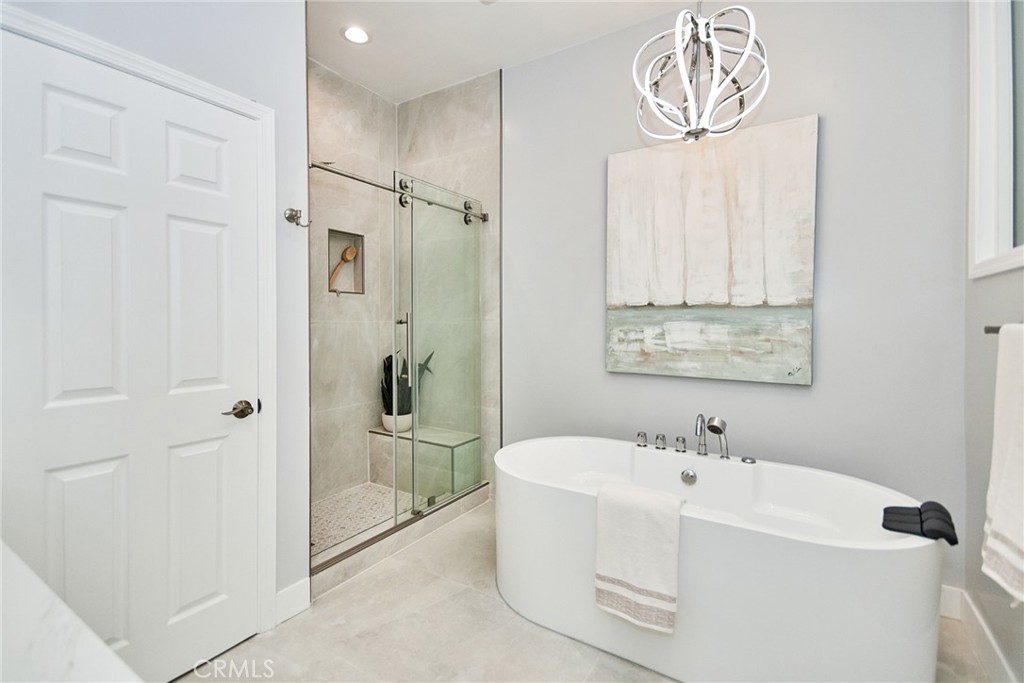 Rimcrest Villas (RMVL) - Residential