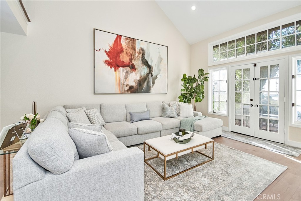 Rimcrest Villas (RMVL) - Residential