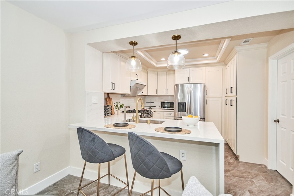 Rimcrest Villas (RMVL) - Residential