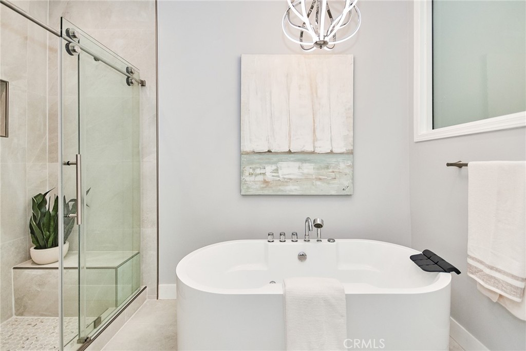 Rimcrest Villas (RMVL) - Residential