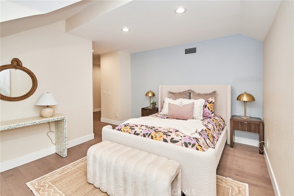 Rimcrest Villas (RMVL) - Residential