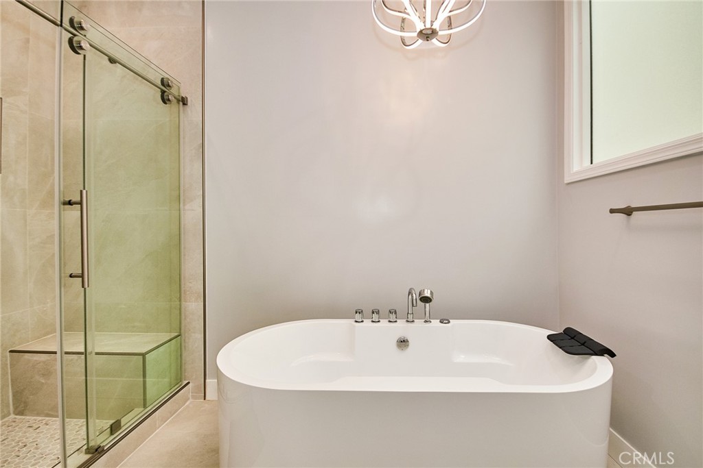 Rimcrest Villas (RMVL) - Residential