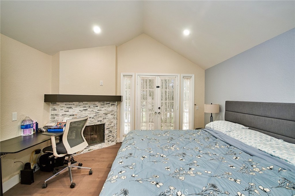 Rimcrest Villas (RMVL) - Residential