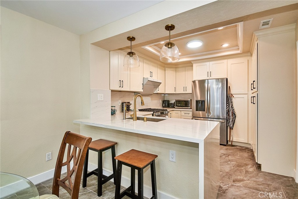Rimcrest Villas (RMVL) - Residential