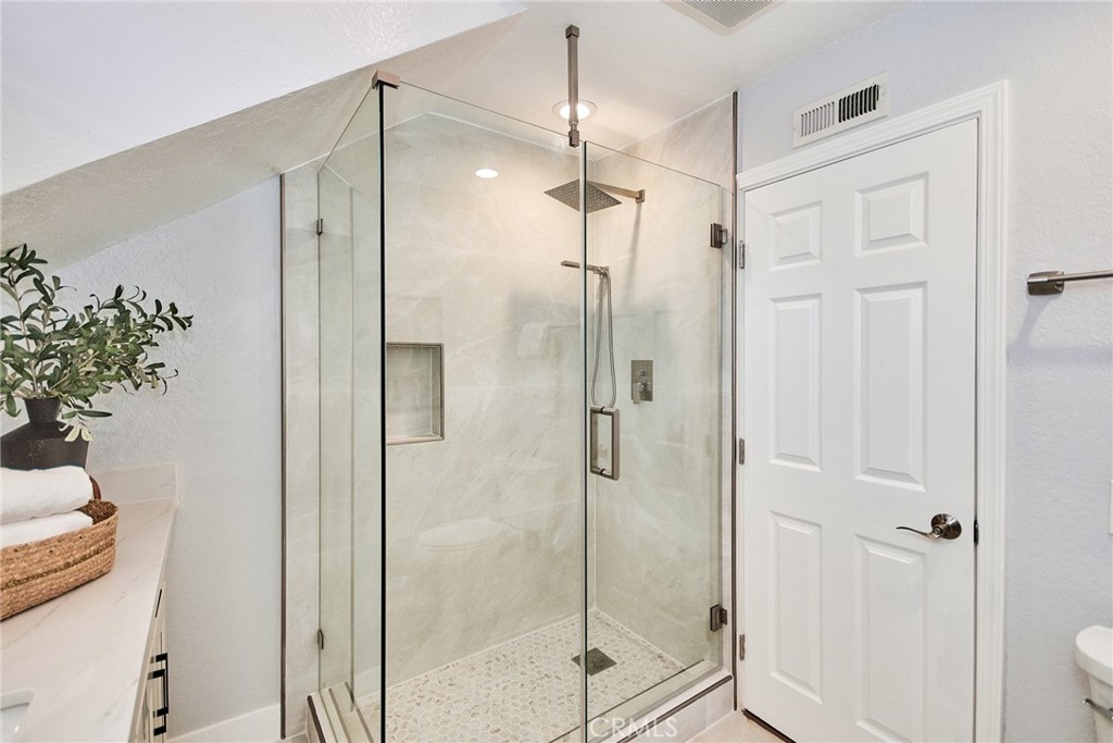 Rimcrest Villas (RMVL) - Residential