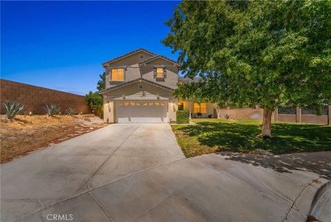 Photo of 43203 Fanchon Avenue, Lancaster, CA 93536 (MLS # SR26143176)