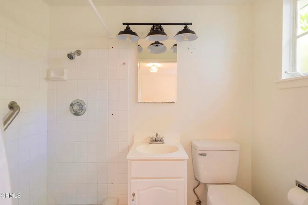 Ojai, California 93023, United States, 2 Bedrooms Bedrooms, ,2 BathroomsBathrooms,Residential,Active,174902