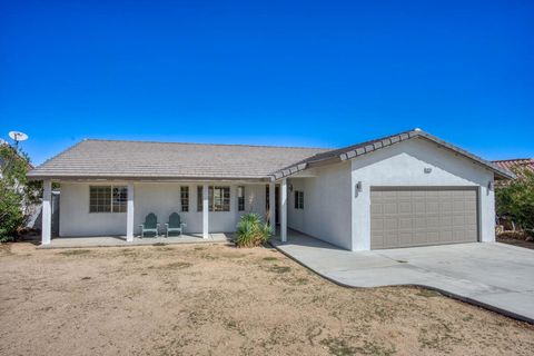 Photo of 60250 Chesapeake Drive, Joshua Tree, CA 92252 (MLS # 219136138DA) Photo of 60250 Chesapeake Drive, Joshua Tree, CA 92252 (MLS # 219136138DA)