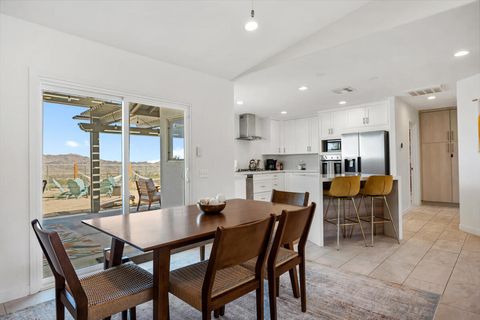 Photo of 60250 Chesapeake Drive, Joshua Tree, CA 92252 (MLS # 219136138DA)