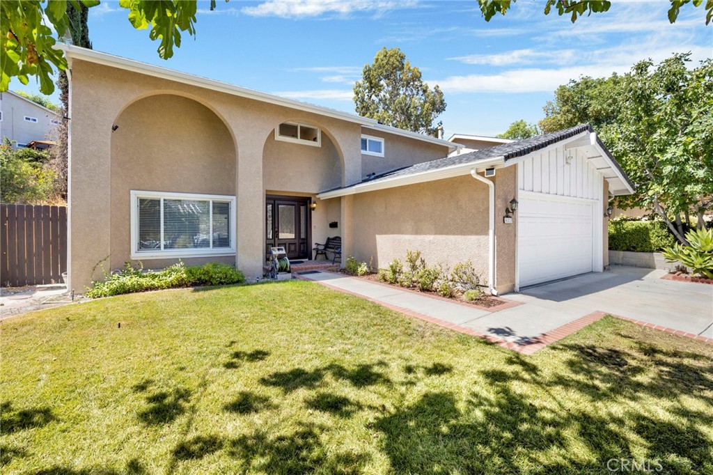 Properties 1 8373 Denise Lane