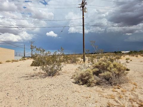Photo of 0 K Avenue, Barstow, CA 92311 (MLS # HD25191549)
