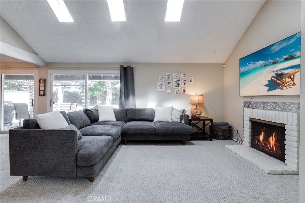 1425 Alpine Lane
