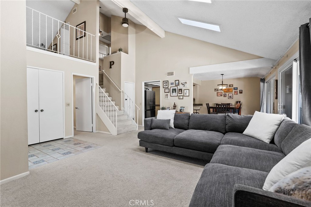 1425 Alpine Lane