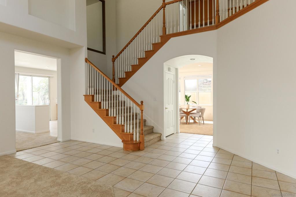 641 Serrano Ln