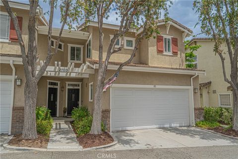 Photo of 27110 Teton TRL, Valencia, CA 91354 (MLS # SR26115545)