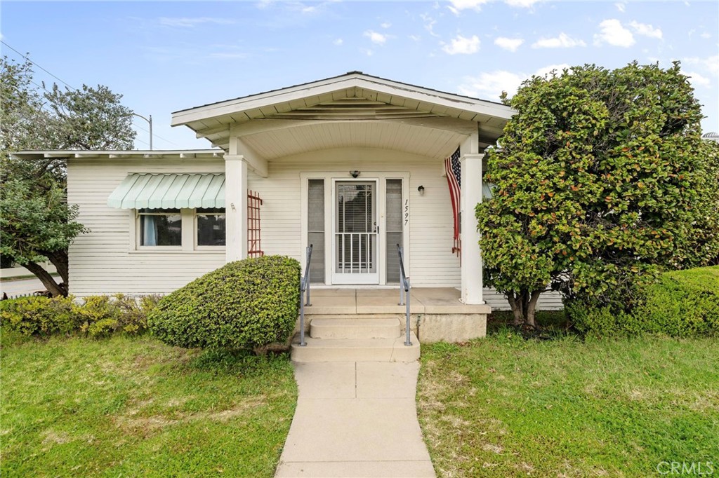 1597 Fair Park Avenue