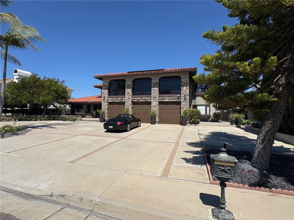 Avenida Acapulco - Residential Lease