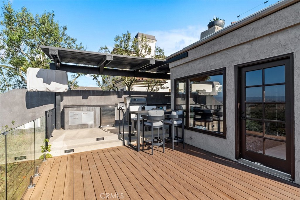 Avenida Acapulco - Residential Lease