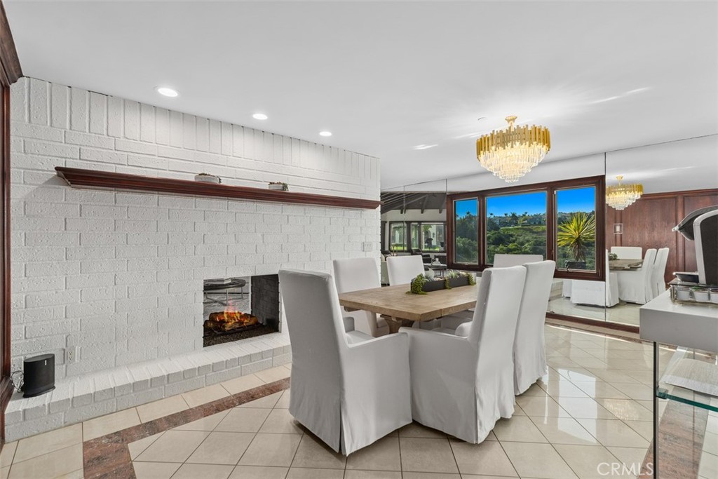 Avenida Acapulco - Residential Lease