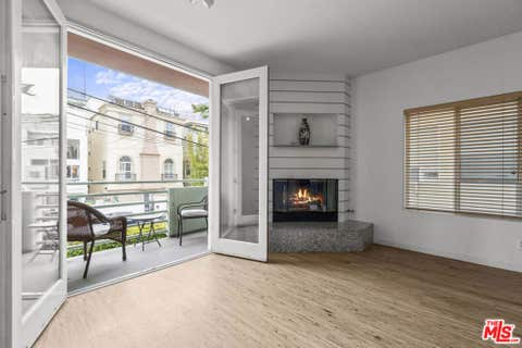 Photo of 123 Galleon Street #B, Marina Del Rey, CA 90292 (MLS # 26829085)