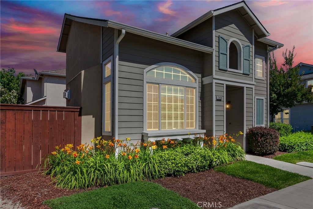 2808 Cottage