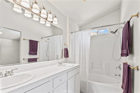 Tiny photo for 2808 Cottage LN, Paso Robles, CA 93446 (MLS # NS26121493)