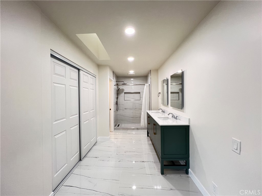 Yorba Hills (YRHL) - Residential Lease