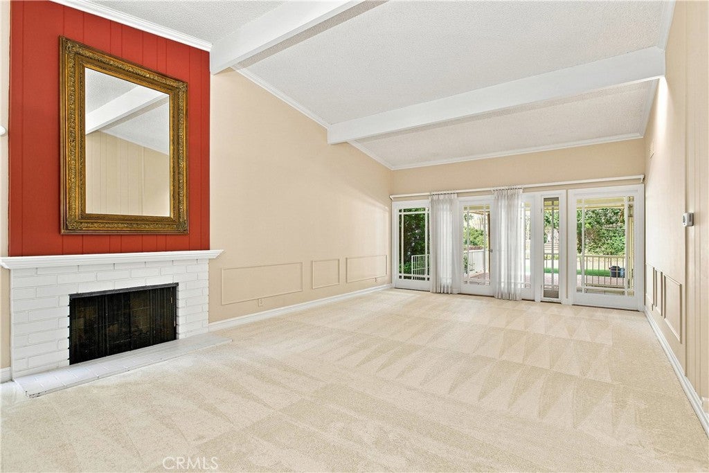 11232 Pemberton
