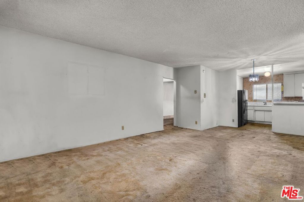 1730 Camden Avenue 207