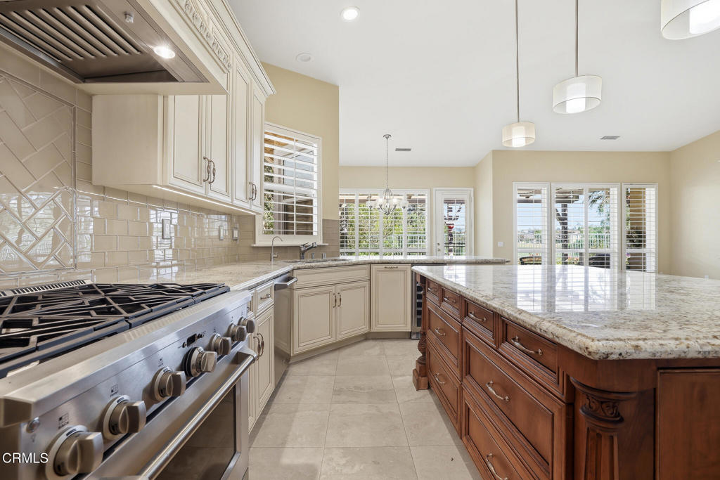 2800 Diamond Drive