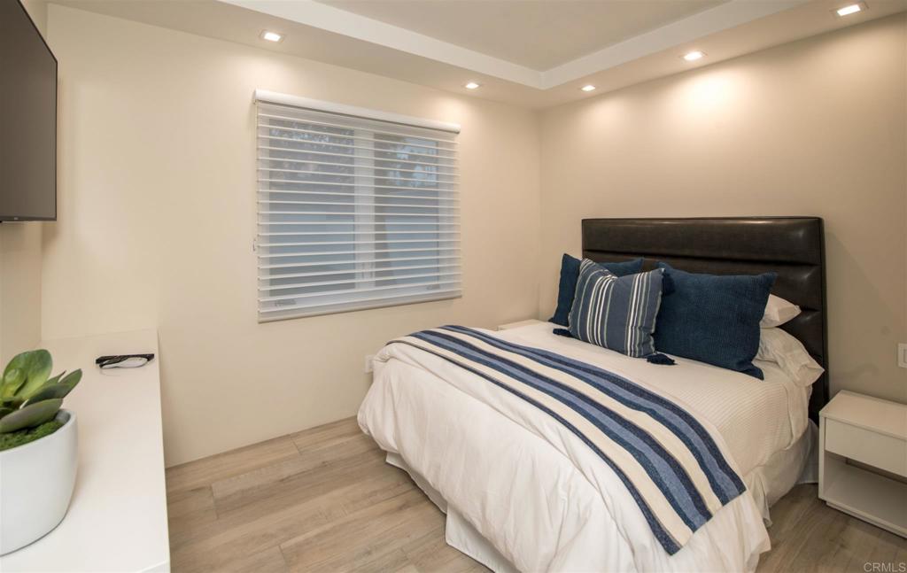 LAJ - Residential Lease