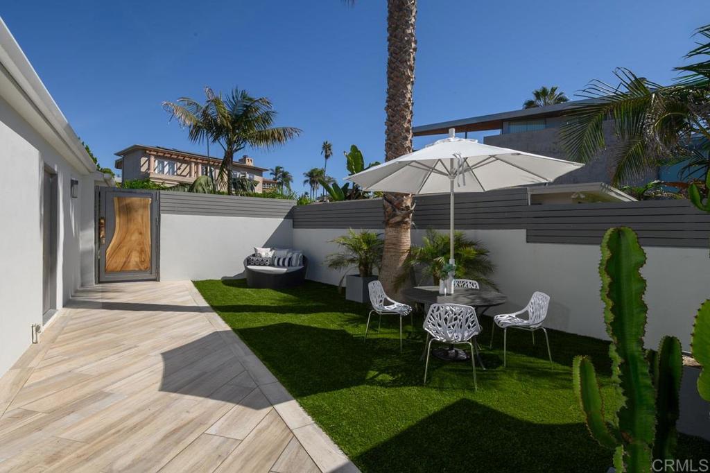 LAJ - Residential Lease