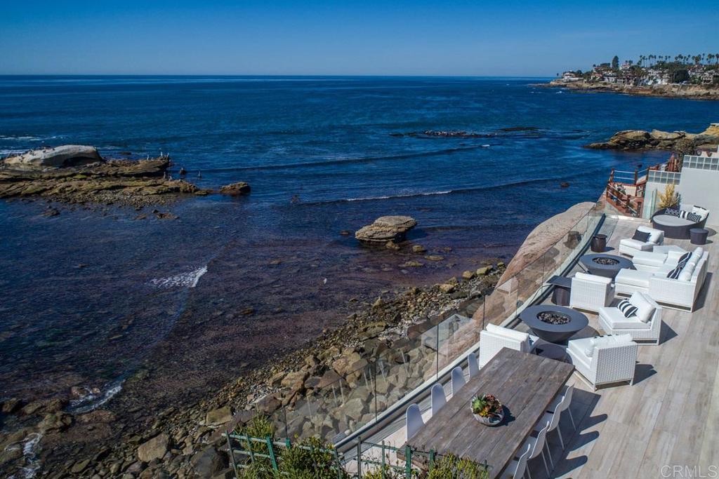 LAJ - Residential Lease