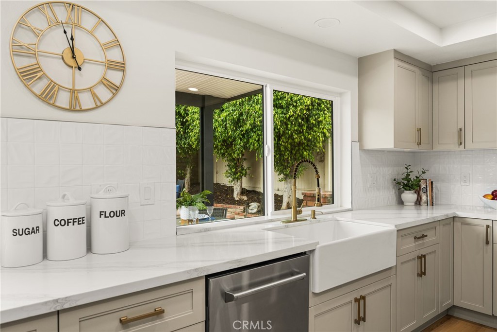 Eagle Hills (EAGH) - Residential