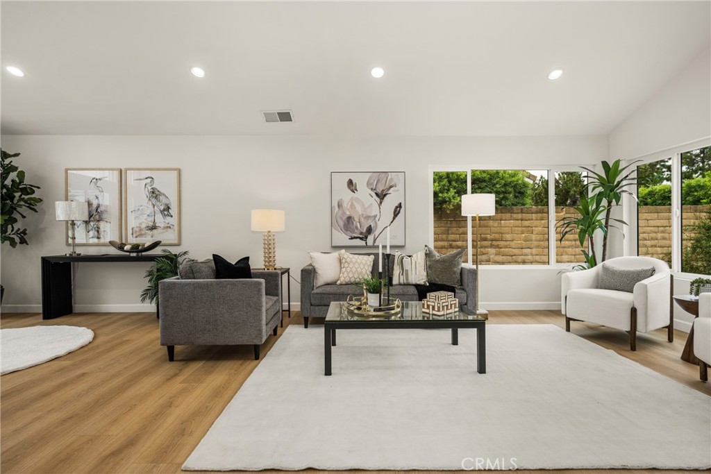 Eagle Hills (EAGH) - Residential