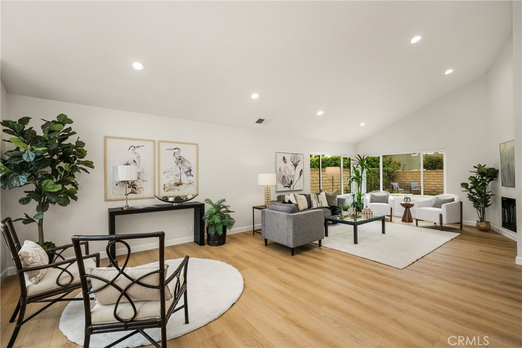 Eagle Hills (EAGH) - Residential