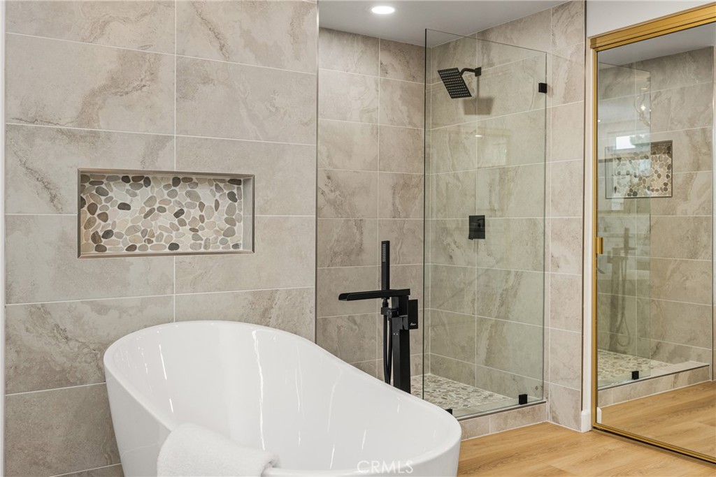 Eagle Hills (EAGH) - Residential