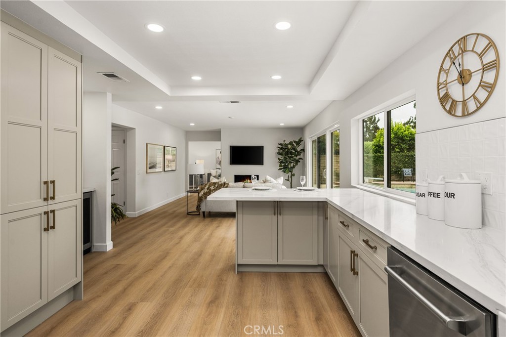 Eagle Hills (EAGH) - Residential