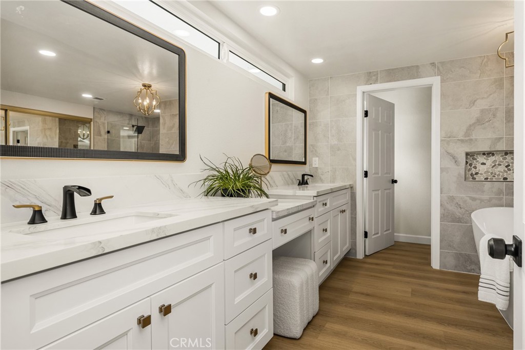 Eagle Hills (EAGH) - Residential