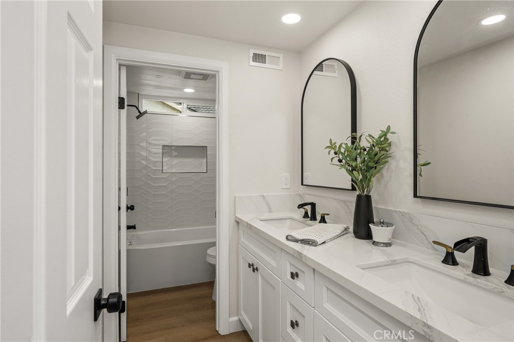 Eagle Hills (EAGH) - Residential