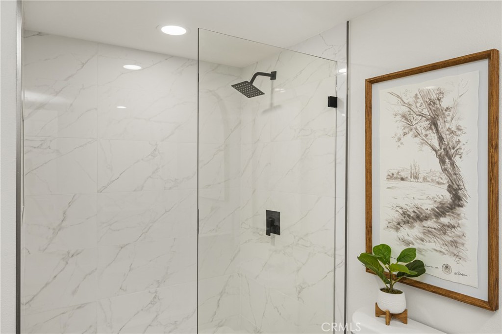 Eagle Hills (EAGH) - Residential